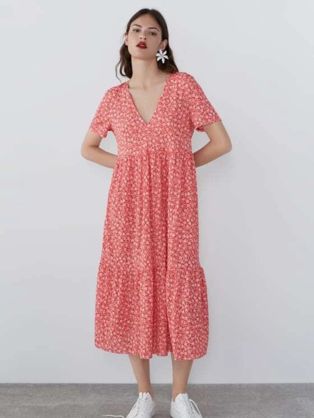 ZARA floral print tiered maxi dress featuring red & white ditsy flower SZ:S NWOT